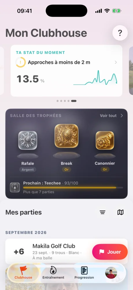 Tuile du carrousel montrant le trophée Teechee bientôt débloqué et sa jauge de progression.